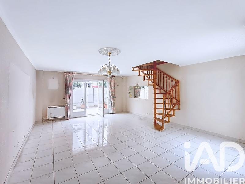 Maison - 117 m² - 5 pièces