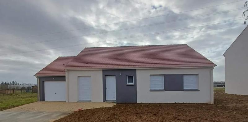 Maison - 91 m² - 5 pièces