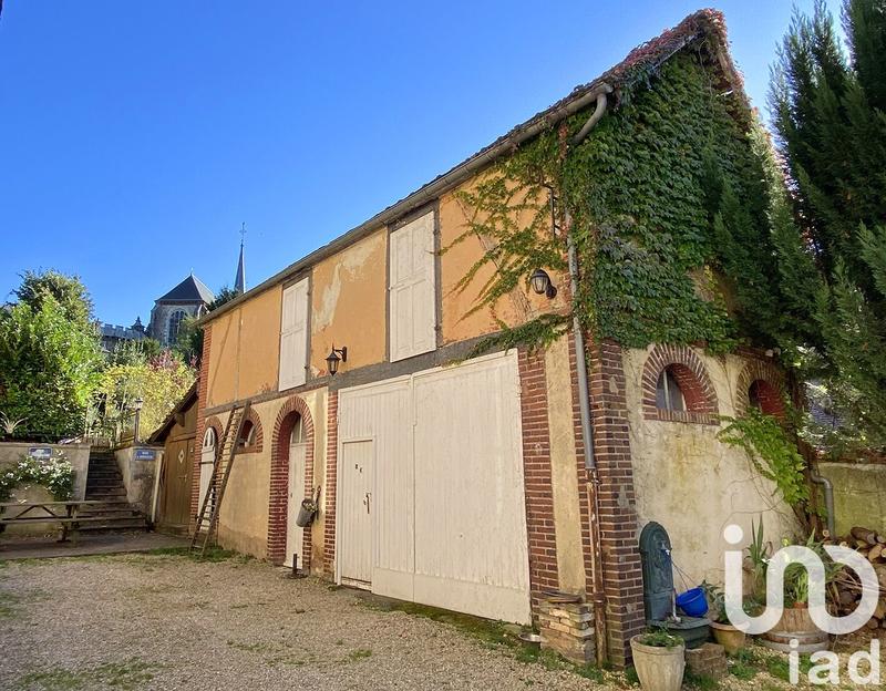 Maison de ville - 242 m² - 7 pièces