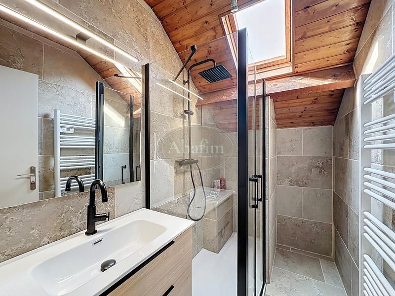 Maison - 70 m² - 5 pièces