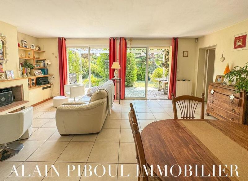 Maison traditionnelle - 126 m² - 5 pièces