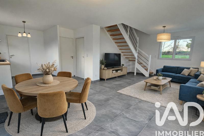 Maison - 103 m² - 5 pièces