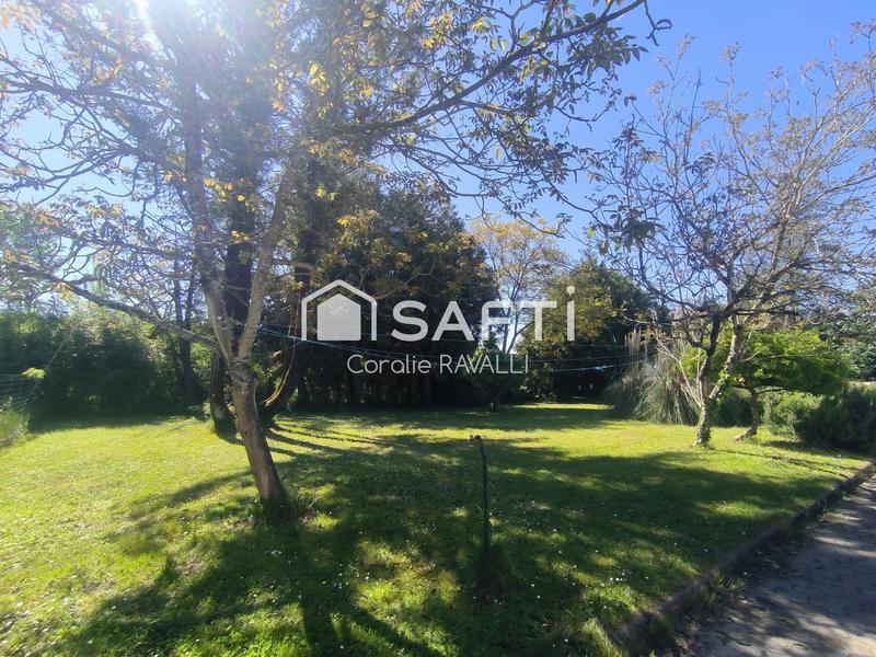 Maison - 160 m² - 9 pièces