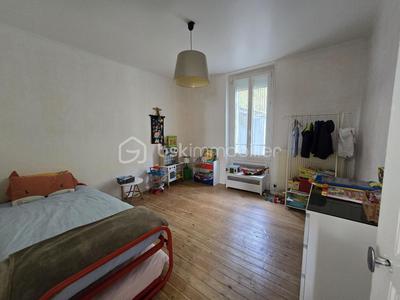 Maison de ville - 107 m² - 5 pièces