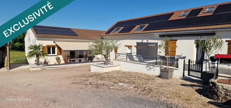 Maison - 263 m² - 9 pièces