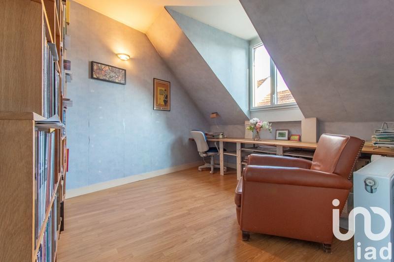 Maison de village - 147 m² - 9 pièces