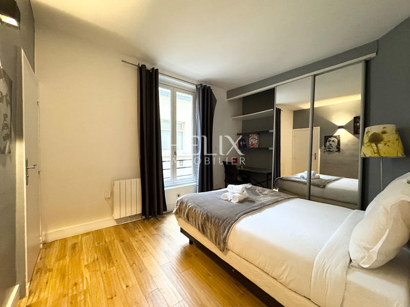 Appartement - 98 m² - 5 pièces