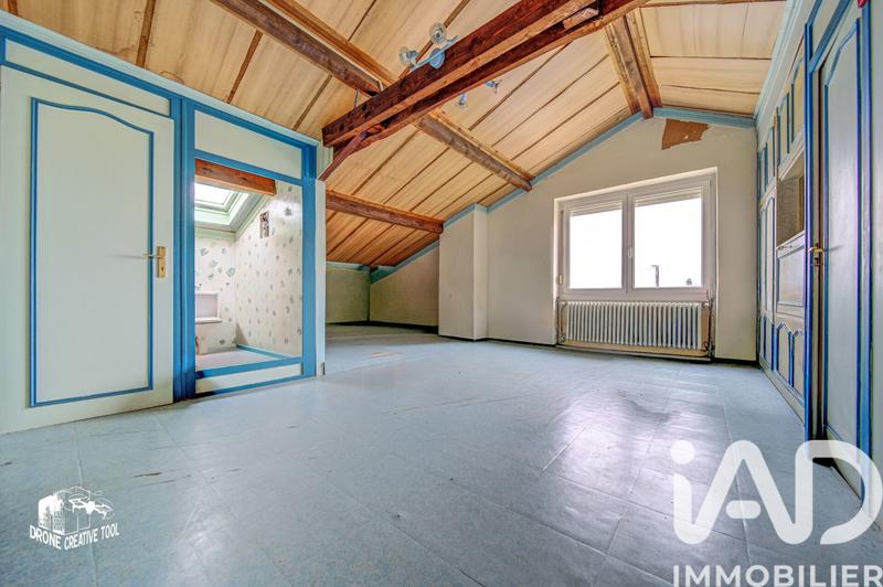Maison - 262 m² - 7 pièces