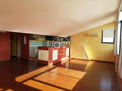 Appartement - 104 m² - 4 pièces