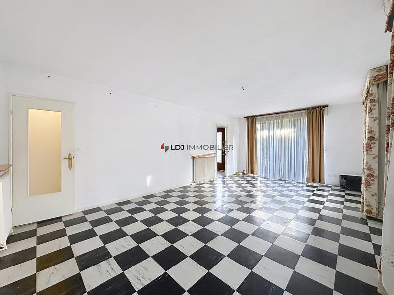 Maison - 94 m² - 4 pièces