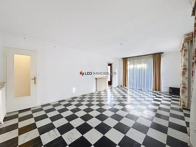 Maison - 94 m² - 4 pièces