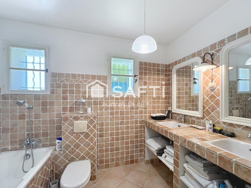 Maison - 155 m² - 6 pièces