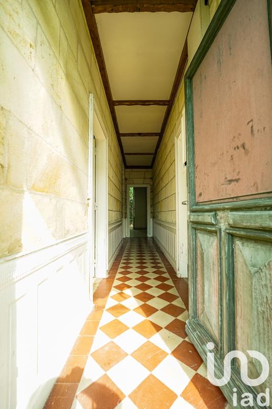 Maison - 350 m² - 12 pièces