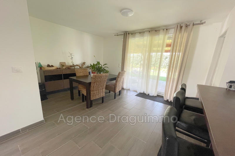 Villa - 93 m² - 5 pièces