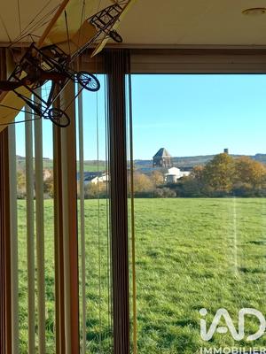 Maison - 155 m² - 9 pièces