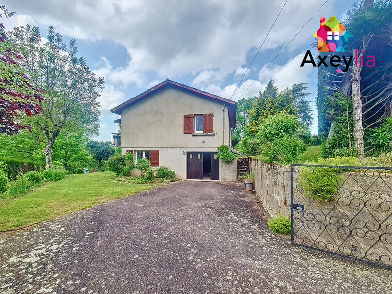 Maison - 85 m² - 5 pièces