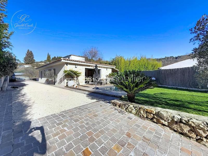 Maison - 101 m² - 4 pièces