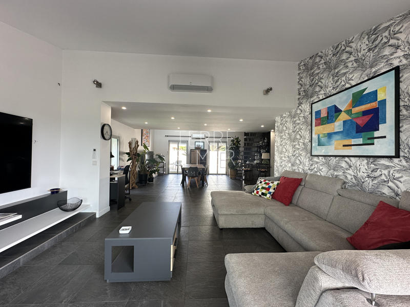 Maison - 123 m² - 4 pièces