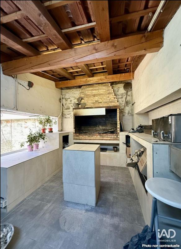 Local commercial - 247 m²