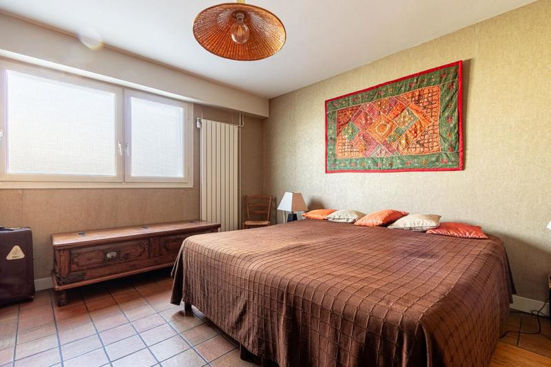 Maison - 169 m² - 8 pièces