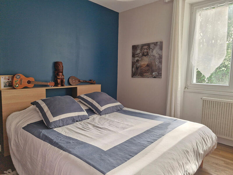 Maison - 90 m² - 5 pièces