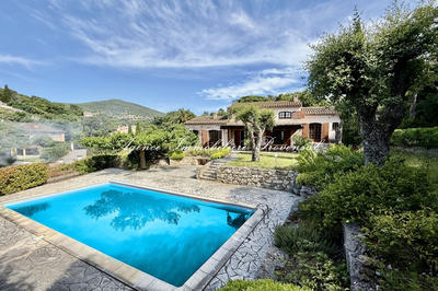 Villa - 154 m² - 6 pièces