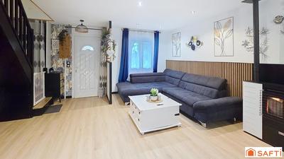 Maison - 89 m² - 5 pièces