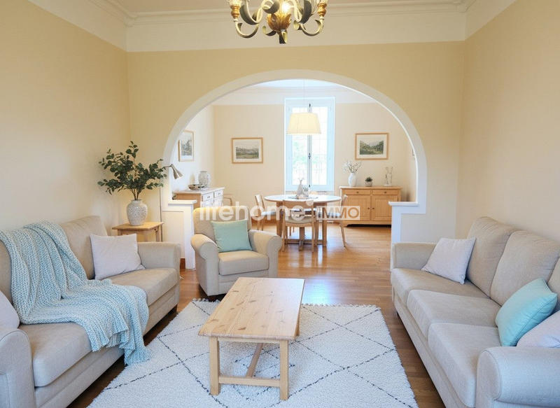 Villa - 295 m² - 9 pièces