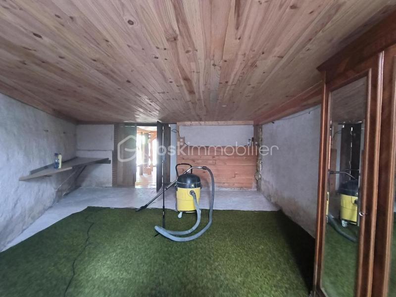 Maison - 200 m² - 8 pièces