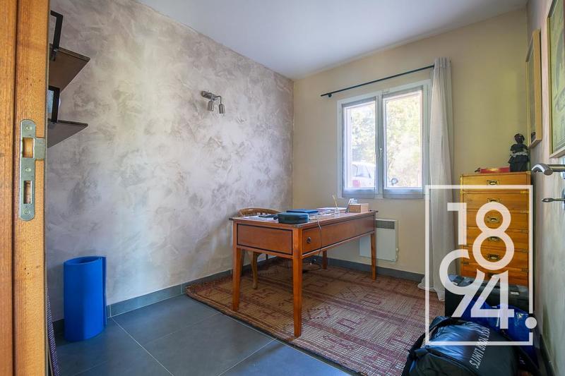 Moulin - 190 m² - 5 pièces