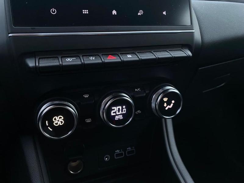 Renault Captur Tce 90 cv techno clim caméra CarPlay Gps Bluetooth 1 ère main