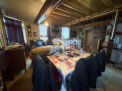 Maison - 101 m² - 3 pièces