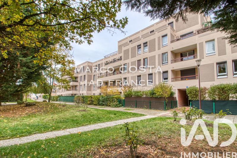 Appartement - 98 m² - 5 pièces