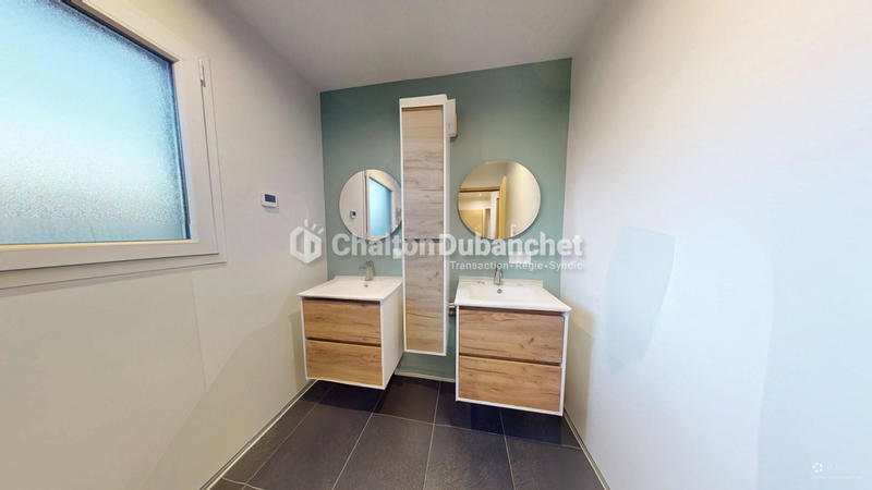 Villa - 160 m² - 7 pièces