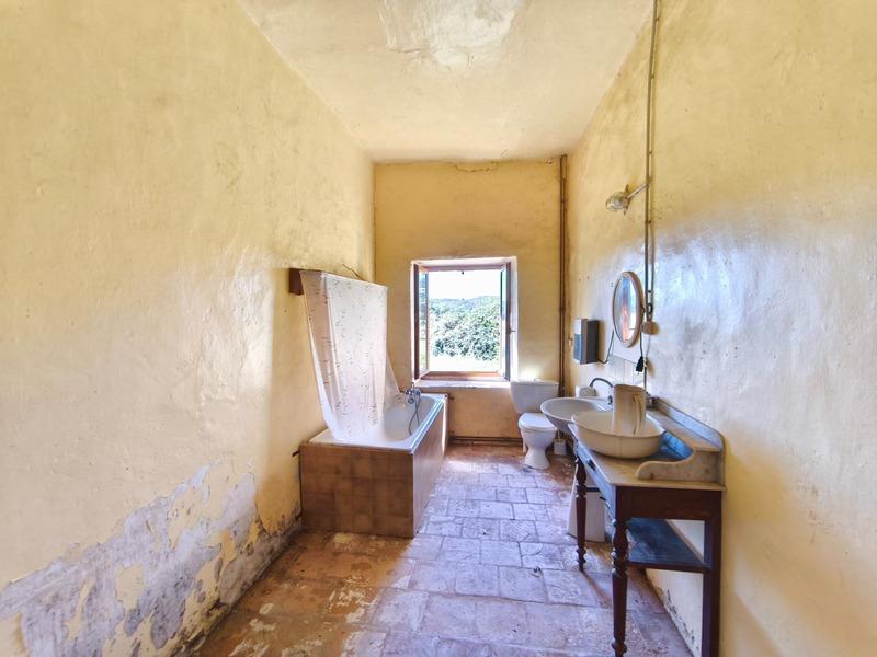 Maison - 180 m² - 6 pièces