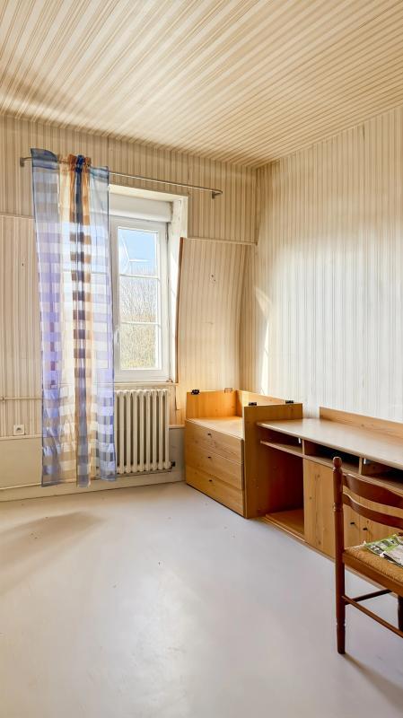 Demeure - 915 m² - 40 pièces