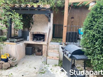 Chambre - 8 m² - 1 pièce