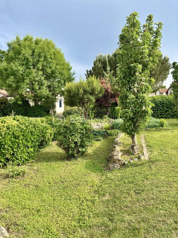 Maison traditionnelle - 84 m² - 3 pièces