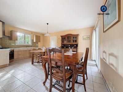 Maison - 100 m² - 4 pièces