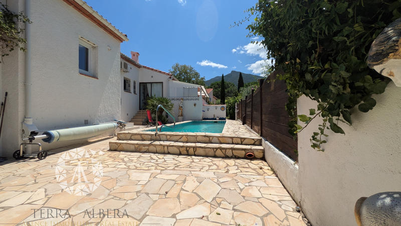 Villa - 103 m² - 5 pièces