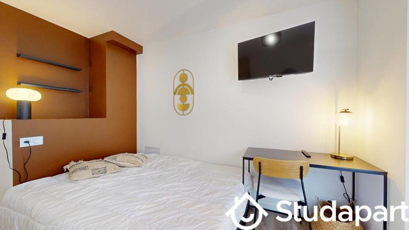 Chambre - 78 m² - 1 pièce