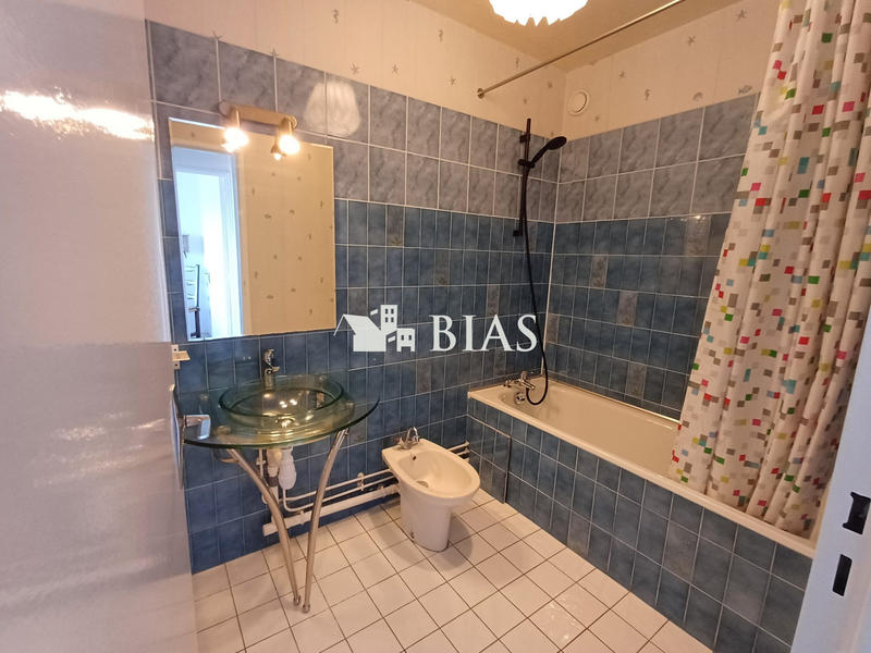 Appartement - 72 m² - 3 pièces