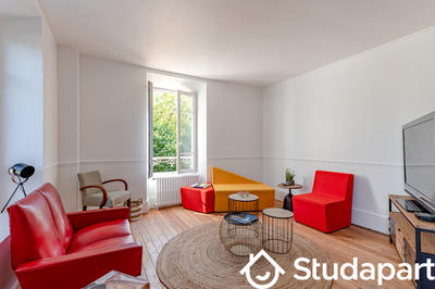 Chambre - 14 m² - 1 pièce