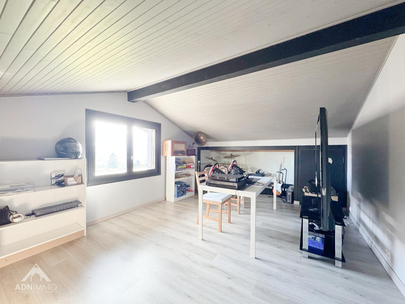 Maison - 153 m² - 5 pièces