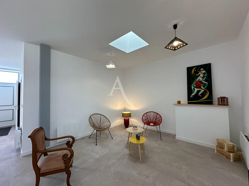 Maison - 96 m² - 4 pièces