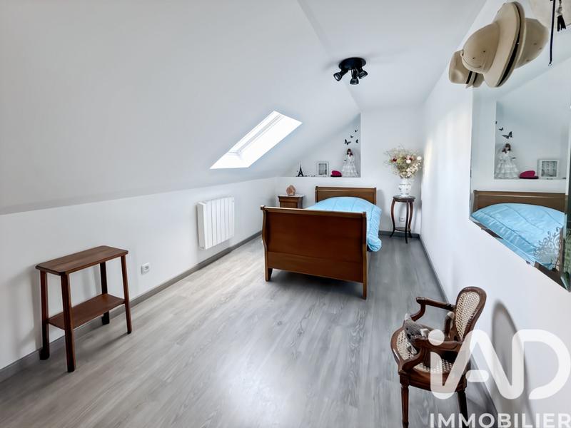 Maison - 135 m² - 6 pièces