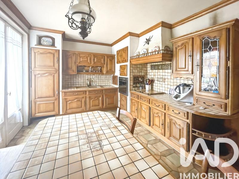 Maison - 145 m² - 7 pièces