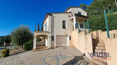 Maison - 172 m² - 5 pièces