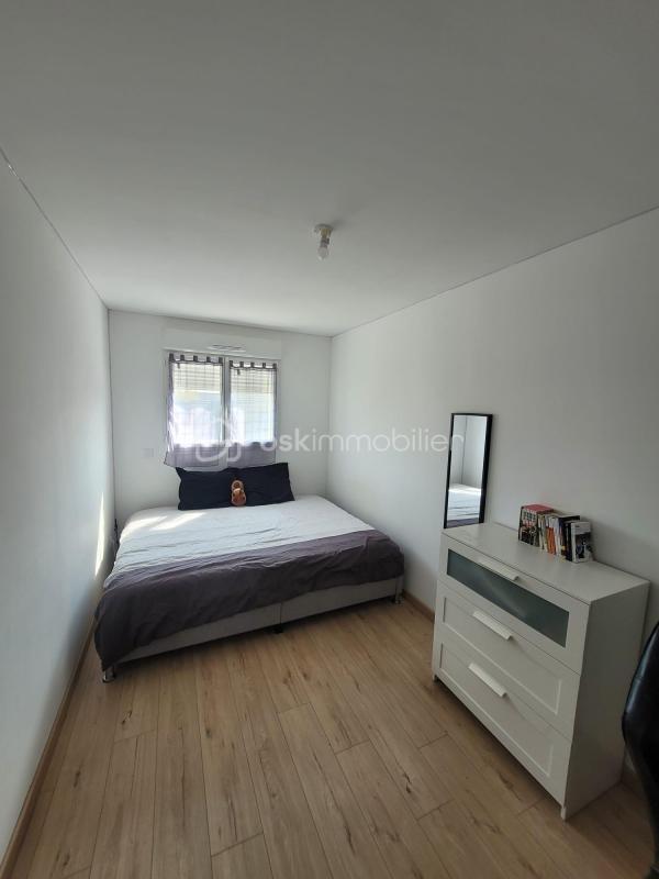 Maison - 96 m² - 6 pièces