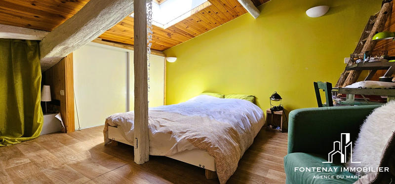 Maison ancienne - 203 m² - 7 pièces